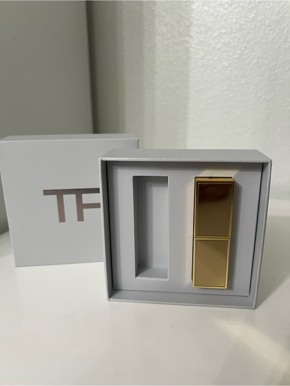 Tom Ford New Gold-tone limited edition Lipstick